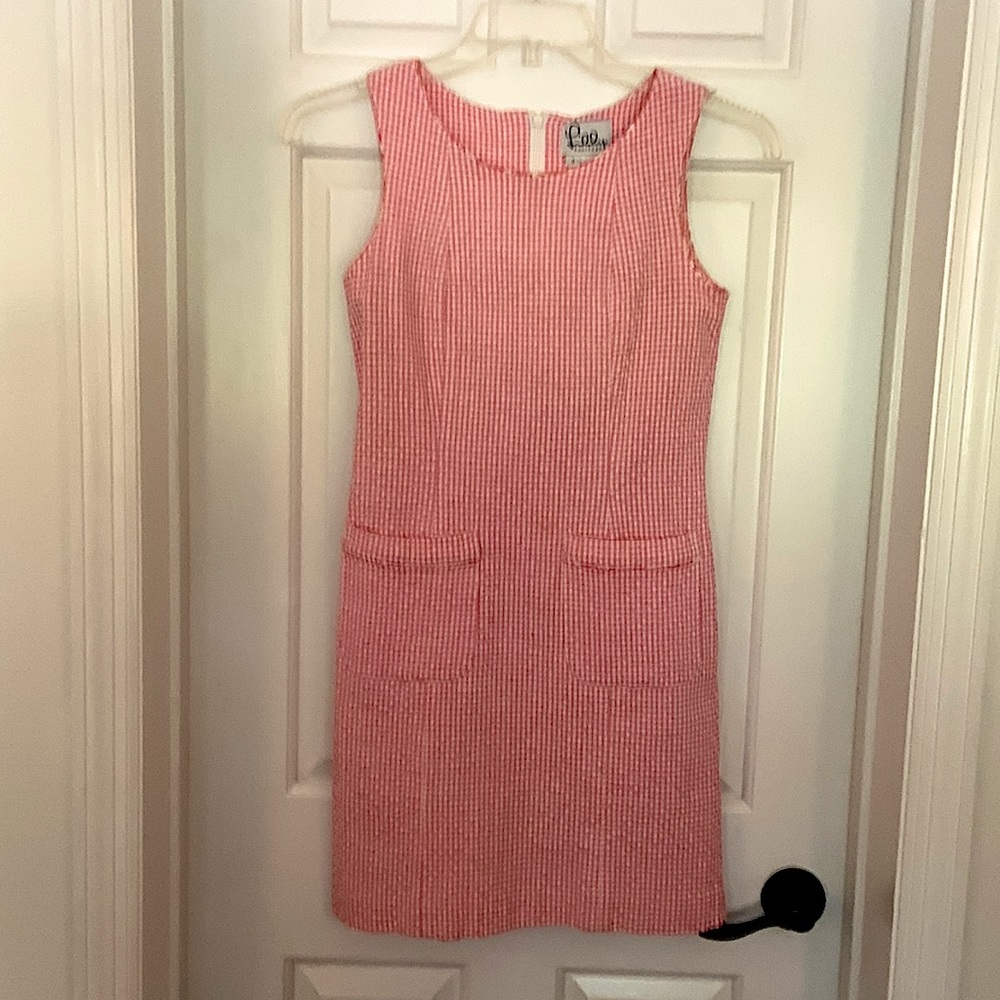 Vintage Lily Pulitzer pink and white seersucker material, size 4